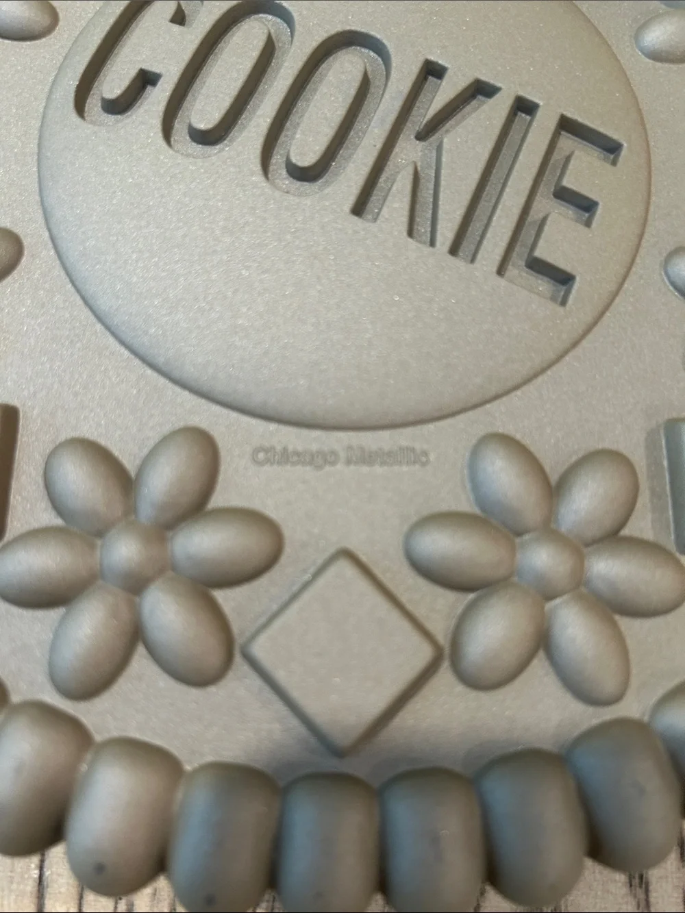 Williams Sonoma Brown Cookie Cake pans